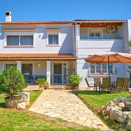Noufris House רודה מראה חיצוני תמונה